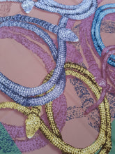 Cargar imagen en el visor de la galería, Pañuelo Serpientes Rosas
